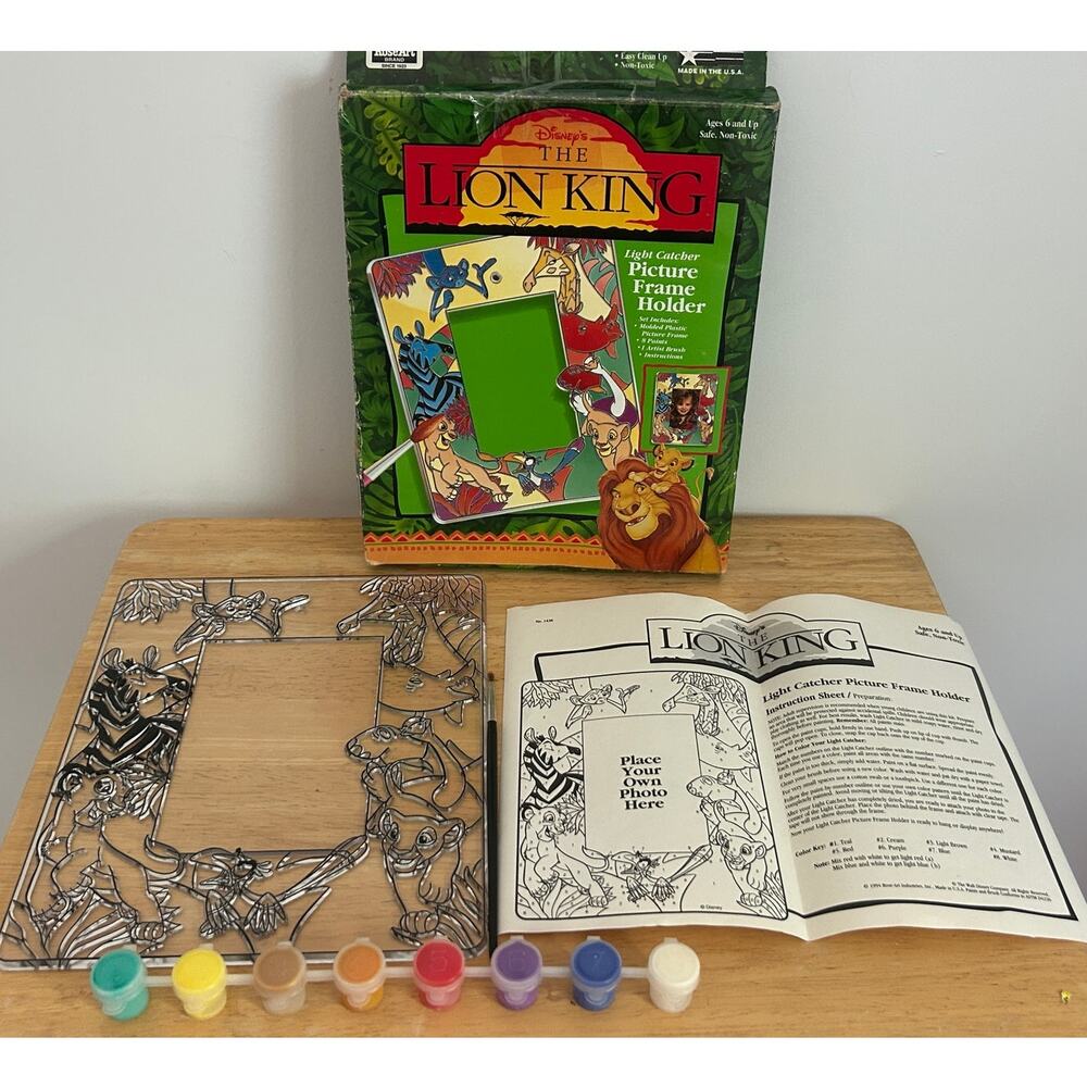 1994 Disney Lion King Light Catcher Picture Frame Kit Vintage RoseArt Craft Set